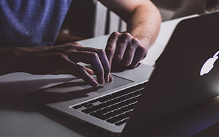 世俱杯投注-CBA-王哲林两双 上海久事主场战胜新疆伊力特